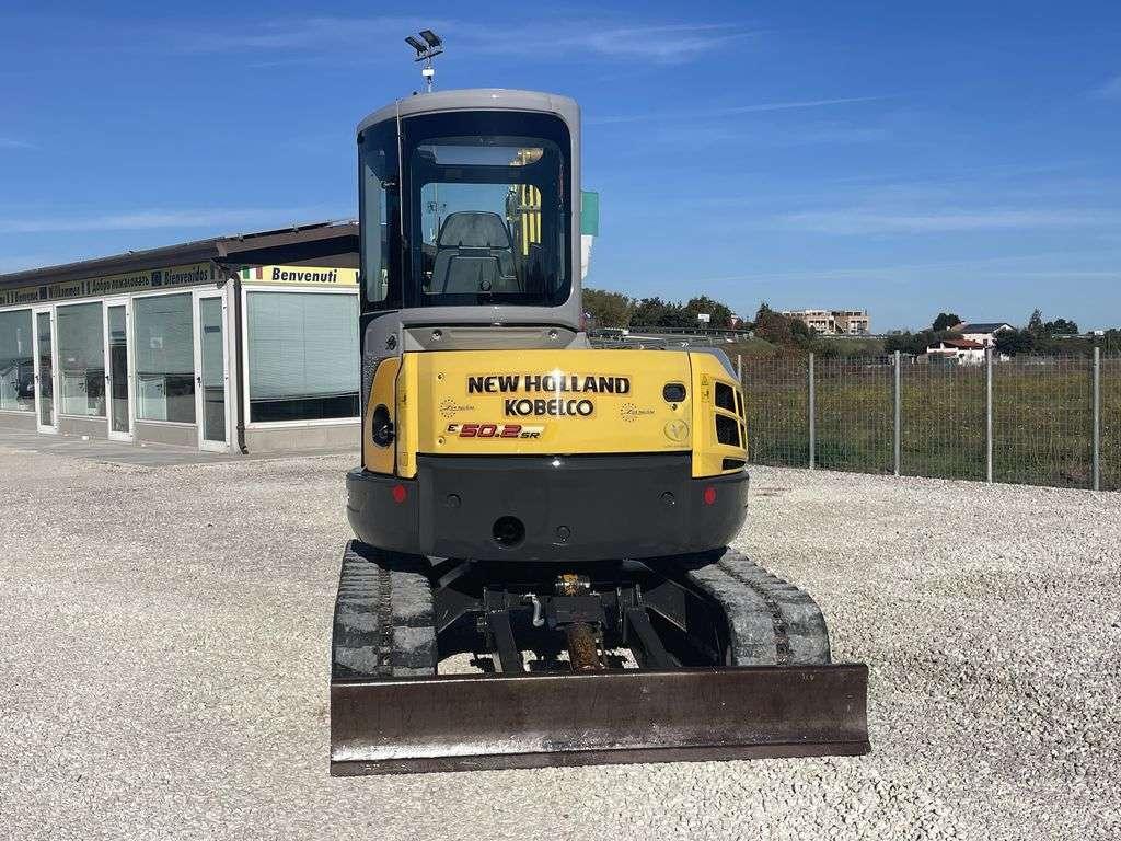 New Holland E 50.2 C Photo 4