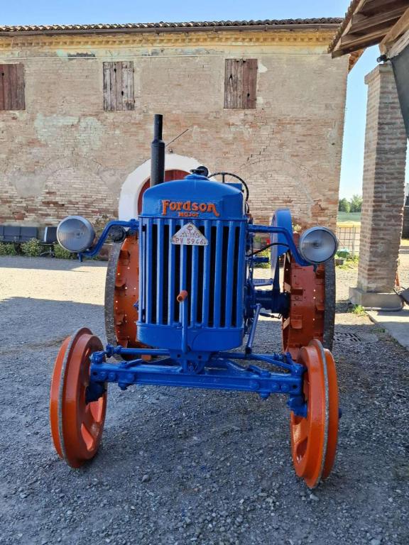 Fordson Farm tractor Photo 2