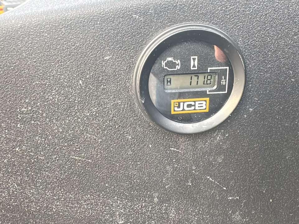 JCB 18 Z1 Photo 8
