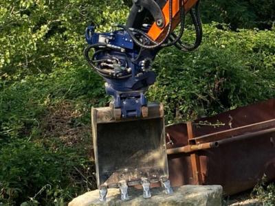 ROTOTILT TRK200 sold by Omeco Spa