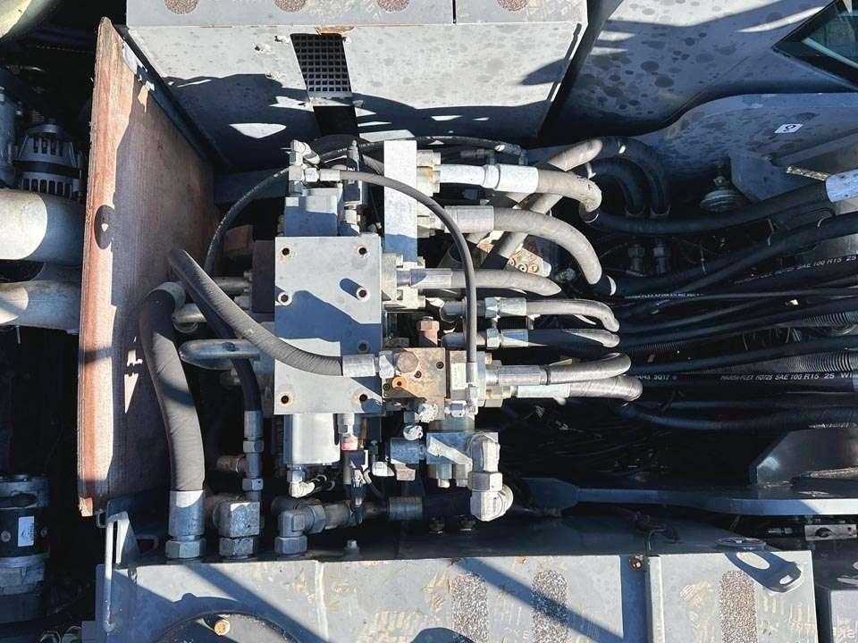 Terex TW190 Photo 11