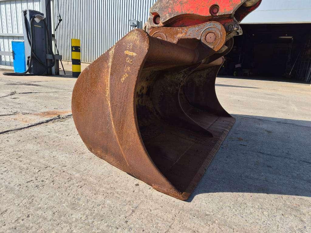 Liebherr 922LC Photo 22