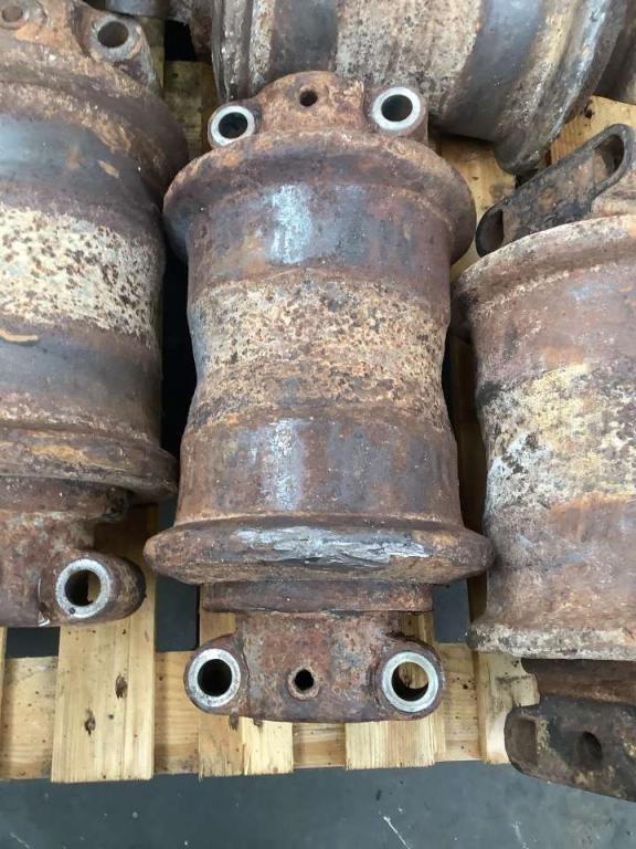 Track rollers for Fiat Hitachi FH 400 Photo 3
