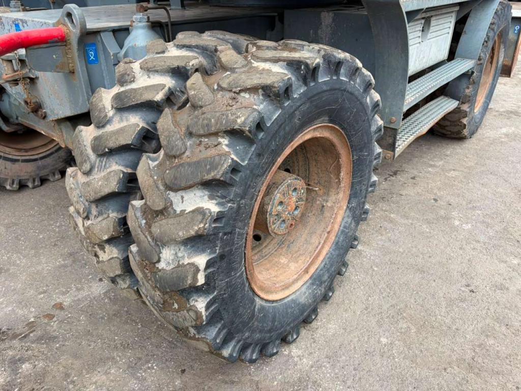 Liebherr A314 Photo 12