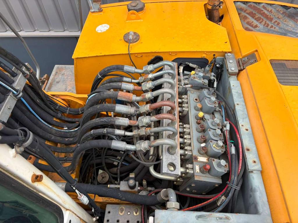 Liebherr A314 Photo 29