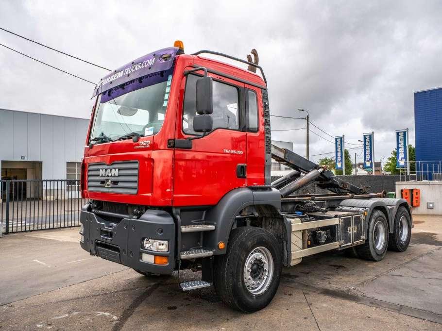 Man TGA 33.360 BL Photo 1