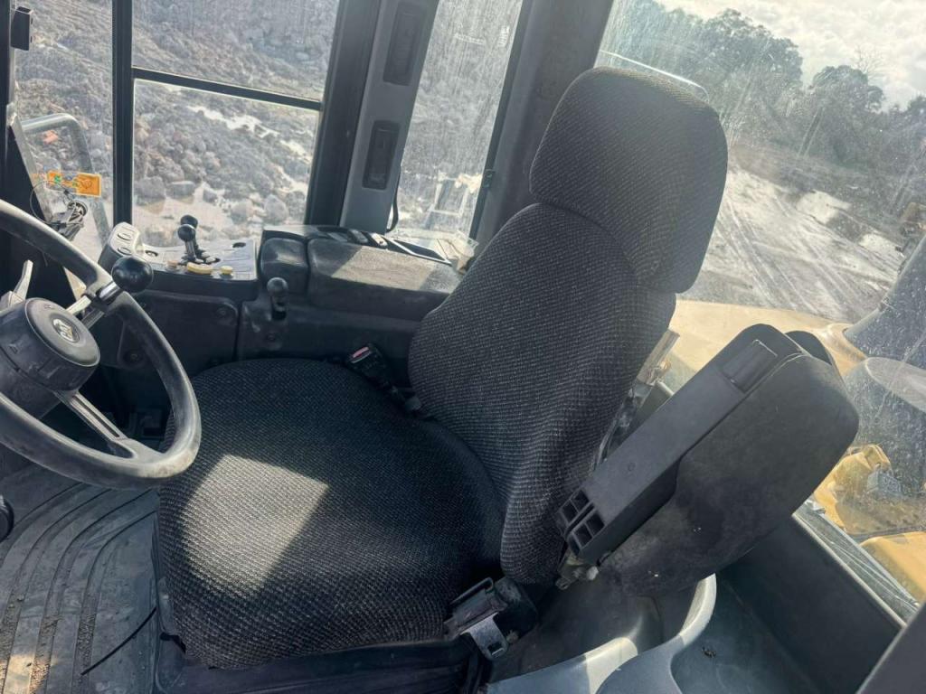 Caterpillar 950M Photo 4