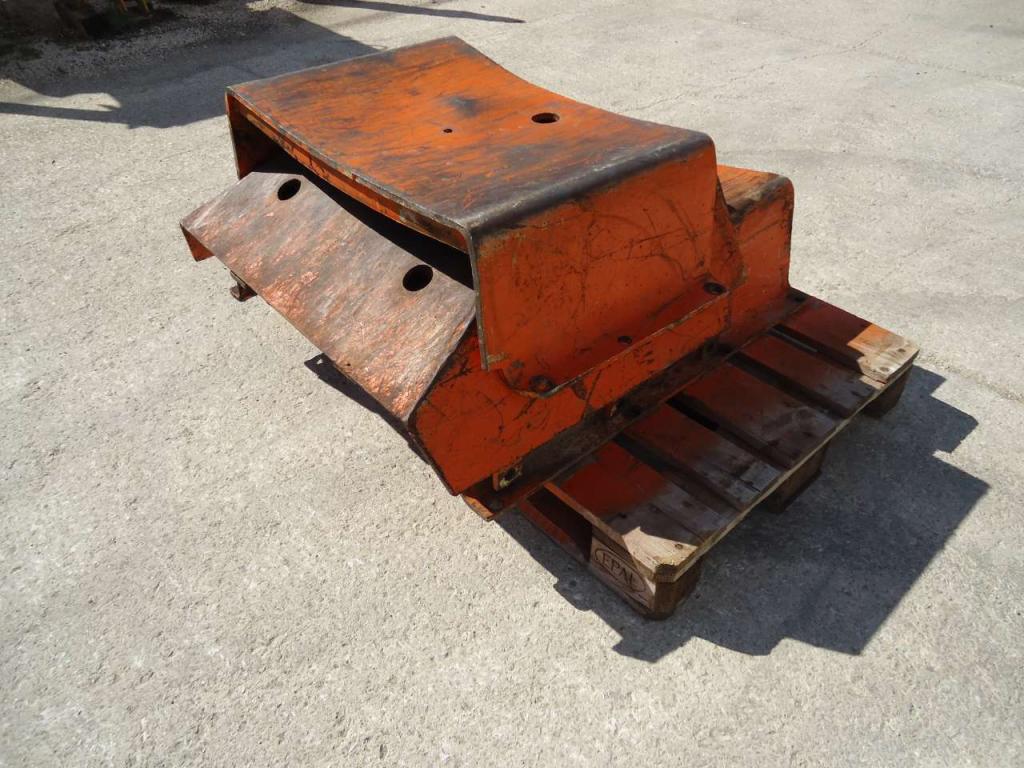 Lower armor plates for Fiat Allis FL14C Photo 4
