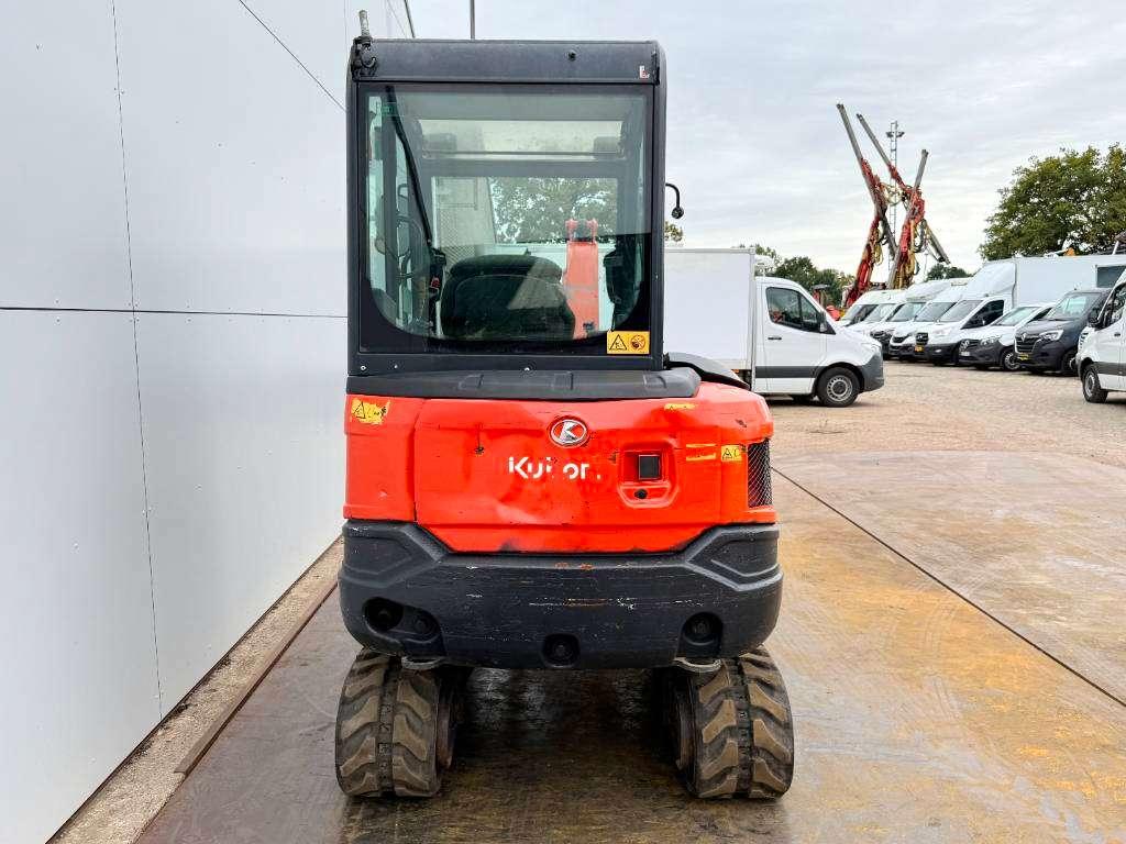 Kubota KX027-4 - Hammer Lines / Quick Coupler Photo 4