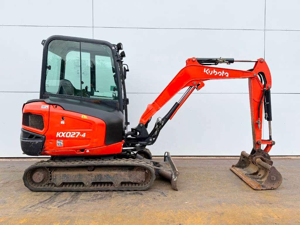 Kubota KX027-4 - Hammer Lines / Quick Coupler Photo 6