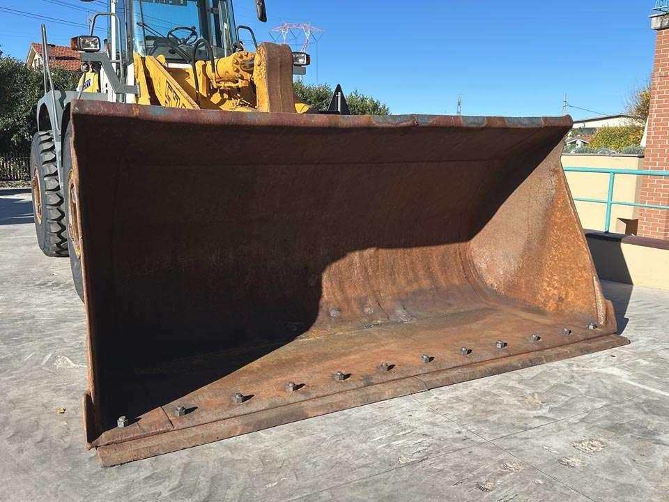 Liebherr L574 Photo 7