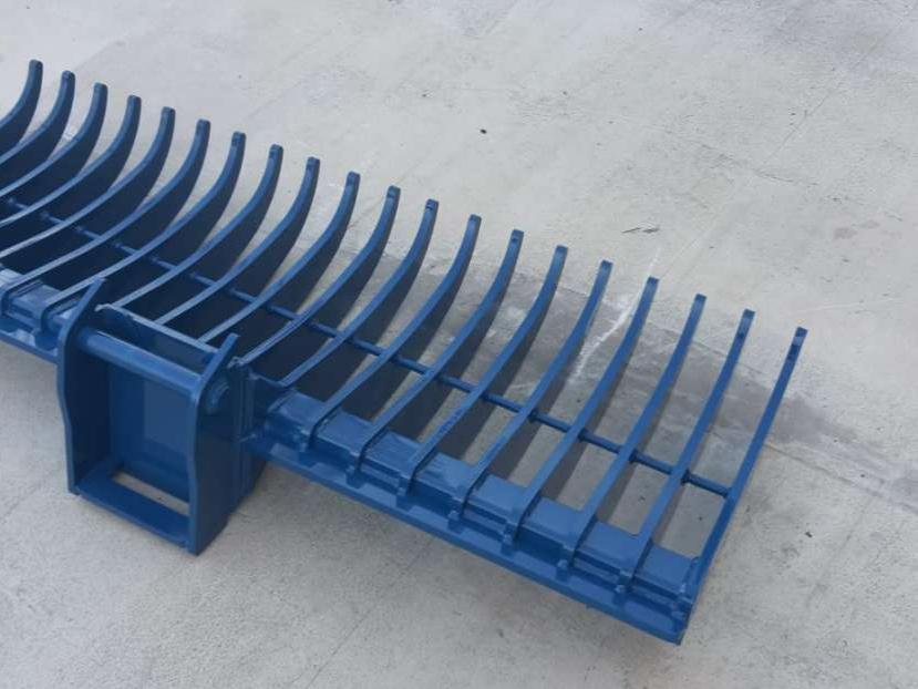 Rake bucket Photo 3
