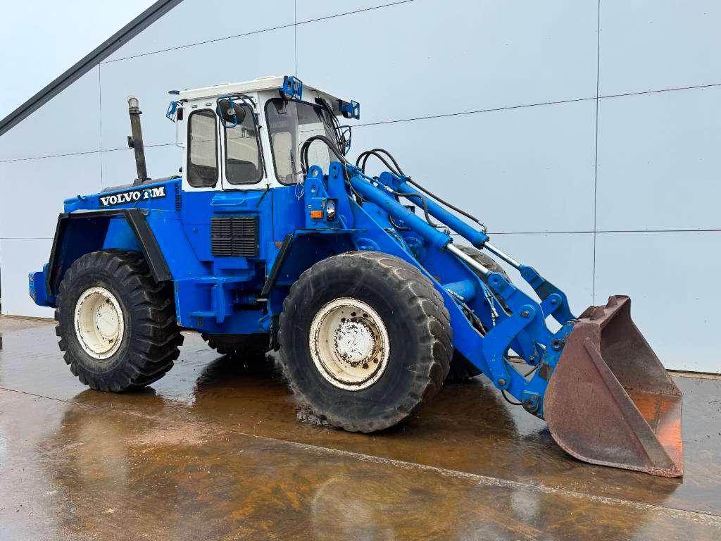 Volvo BM4400 - 3rd Function / 2 Buckets Included! Photo 8