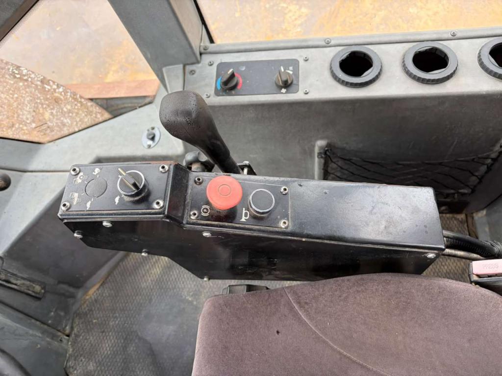 Dynapac 302D Photo 21