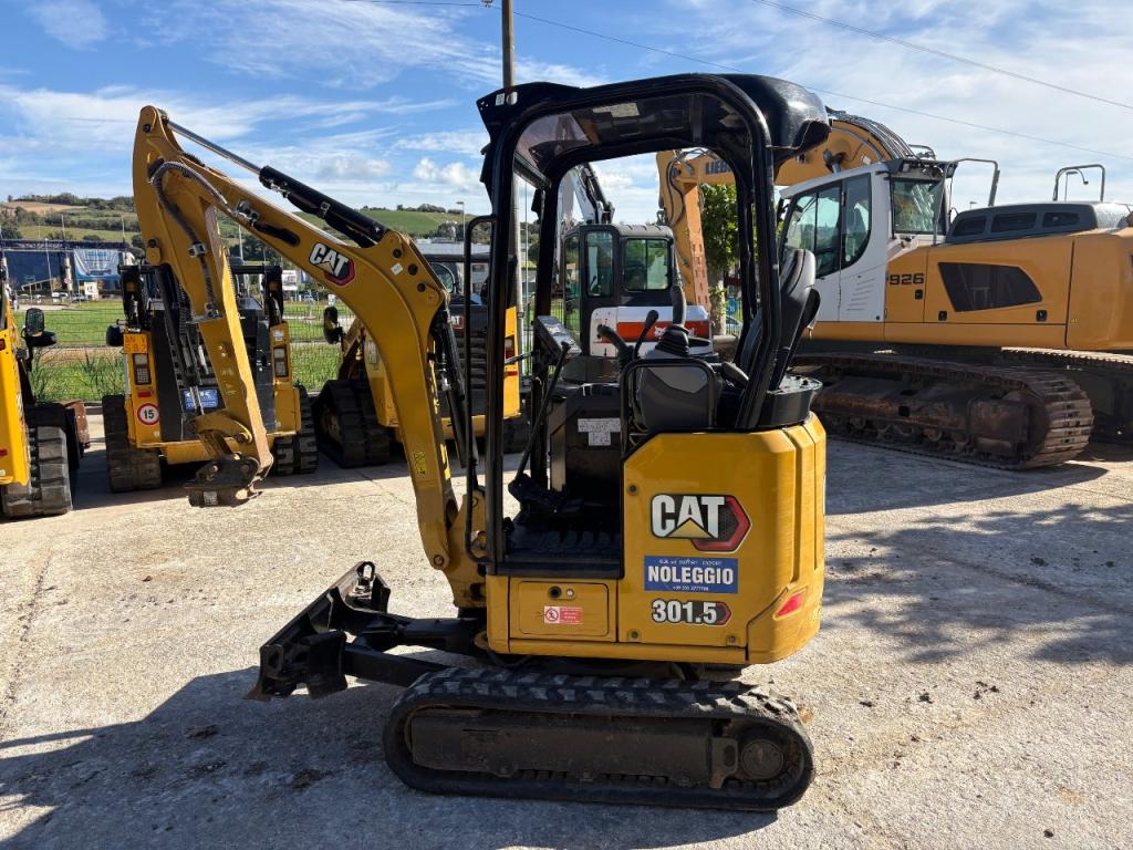 Caterpillar 301,5 Photo 1