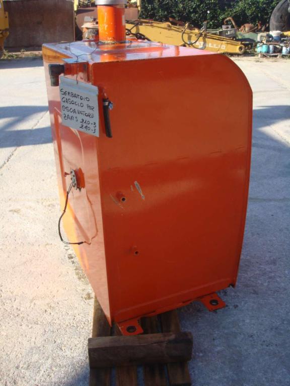 Diesel tank for ZAXIS 210-3  E 240-3 Photo 1