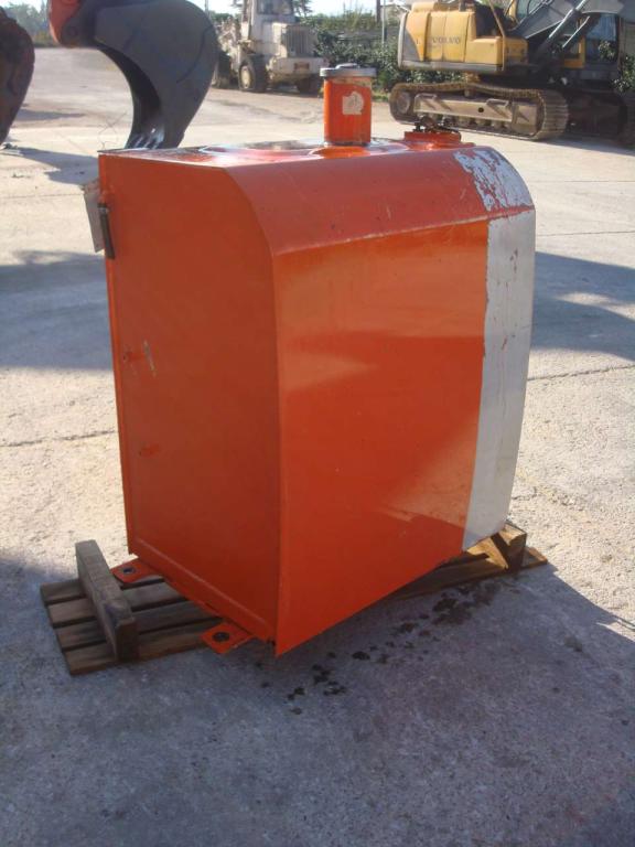 Diesel tank for ZAXIS 210-3  E 240-3 Photo 3