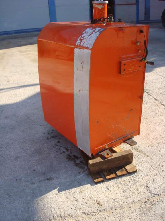 Diesel tank for ZAXIS 210-3  E 240-3 Photo 4