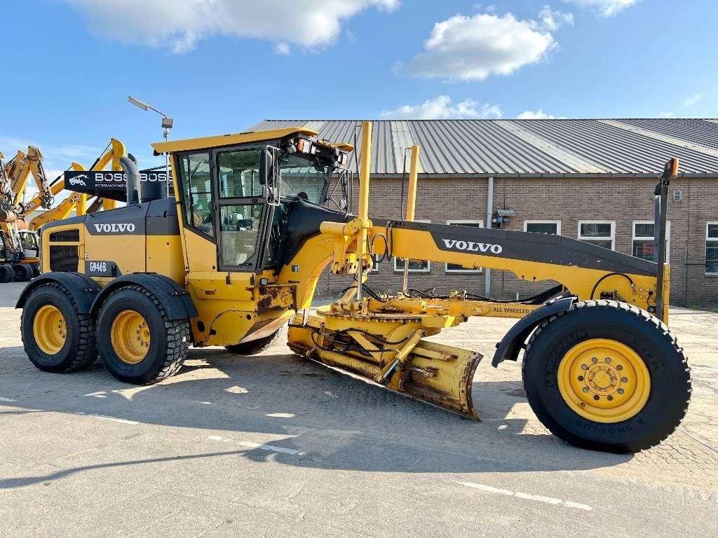 Volvo G946B 6x6 AWD - EPA Certified Photo 5