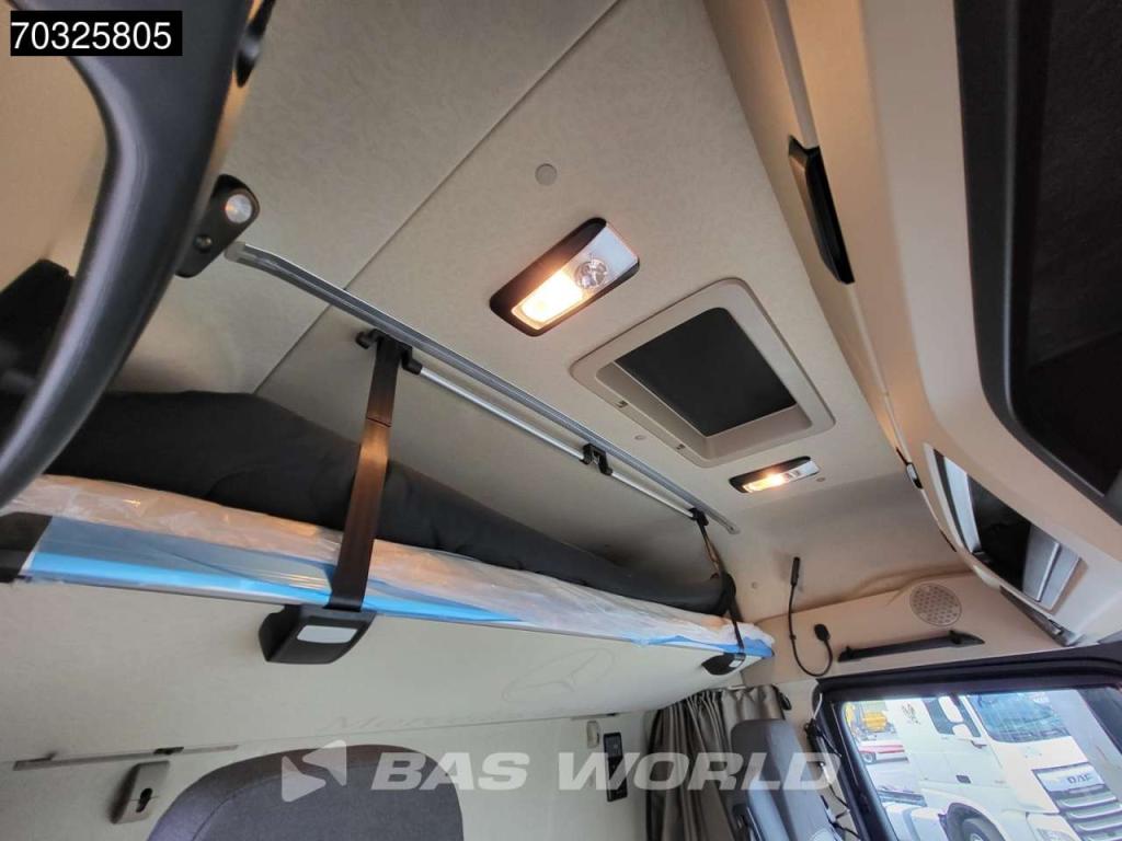 Mercedes-Benz Actros 1845 4X2 BigSpace 2xTanks Navi Photo 27