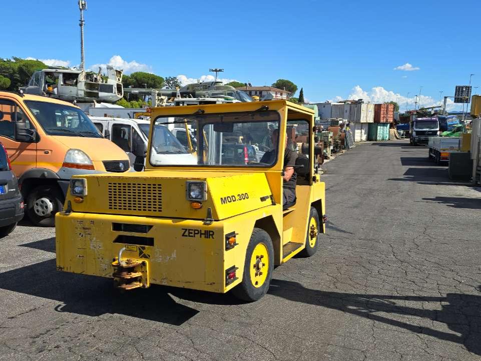 Zephir 300NC Photo 1