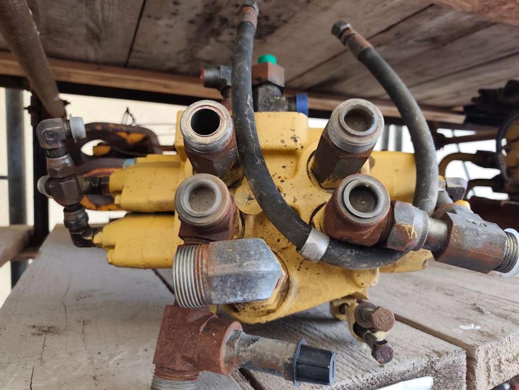Caterpillar 938G-II Photo 6