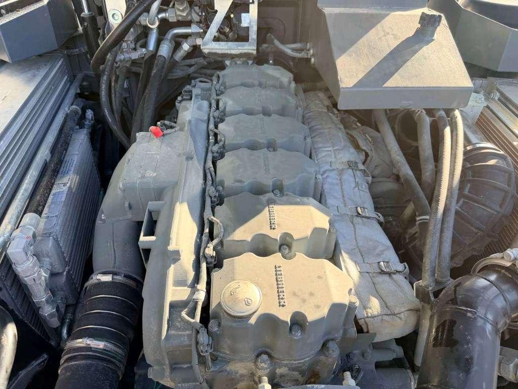 Liebherr TA230 Photo 20