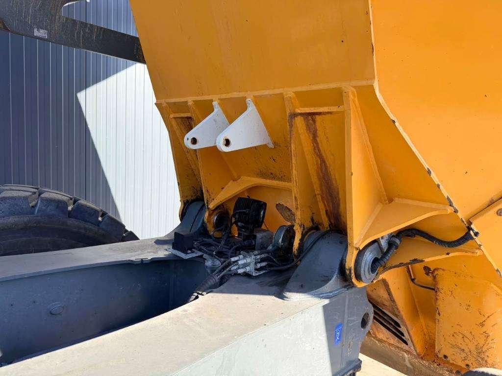 Liebherr TA230 Photo 24