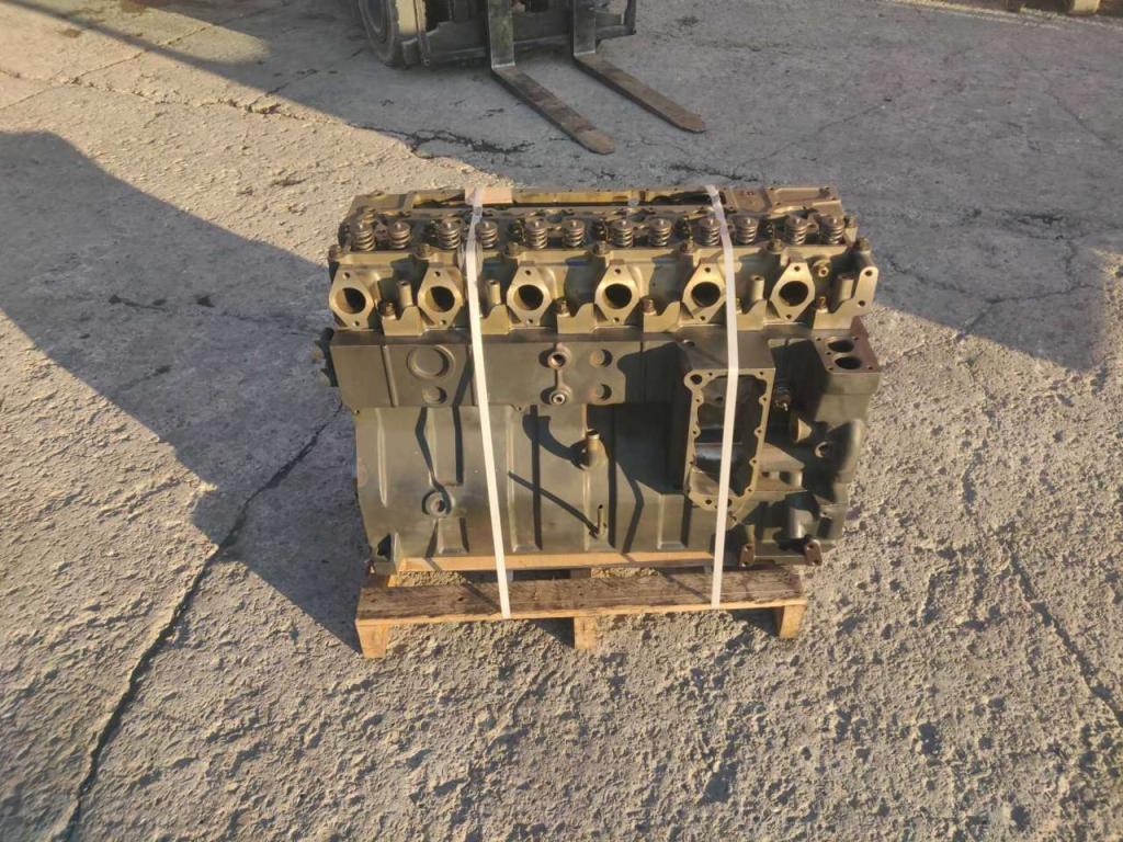 Long block engine for Cummins 6CTA8.3 Photo 3