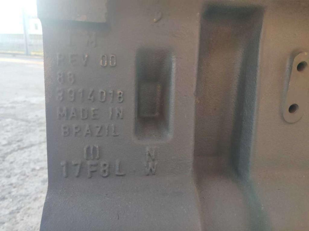 Long block engine for Cummins 6CTA8.3 Photo 4