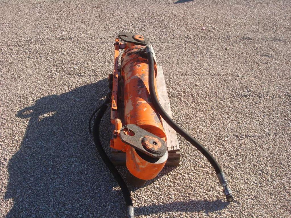 Bucket rotation piston for Hitachi ZW 220 Photo 3