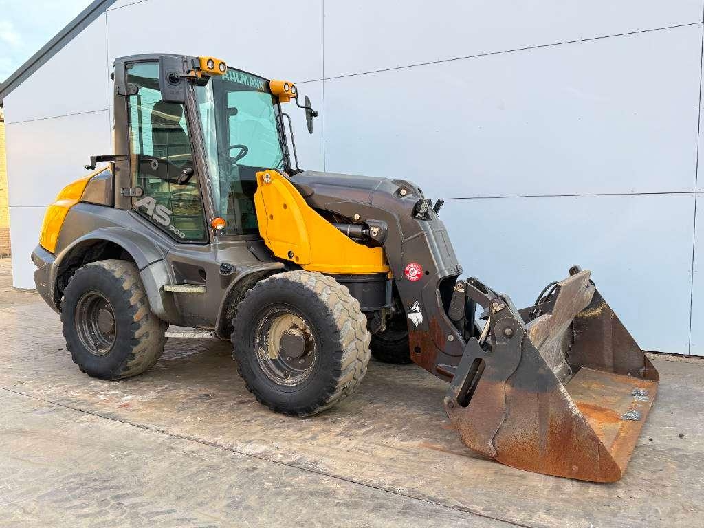 Mecalac AS900 - Bucket + Forks / Mecalac Photo 8