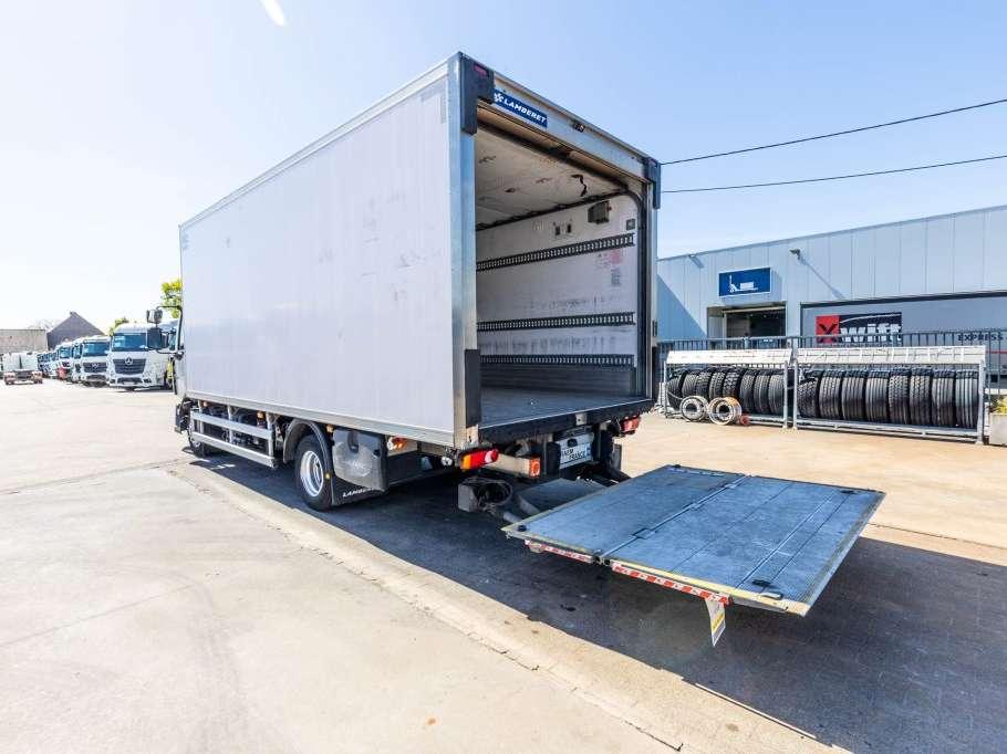 Renault D10 210 DXI // FRIGO CARRIER SUPRA 750+HAYON Photo 9