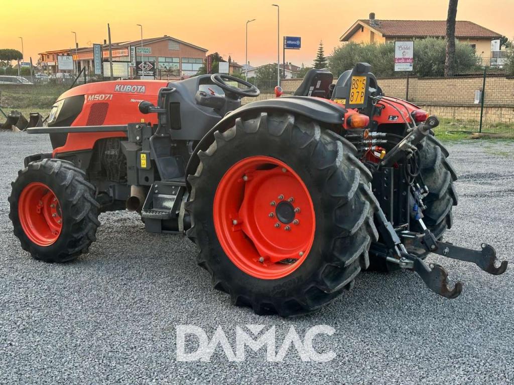 Kubota M5071 Photo 2