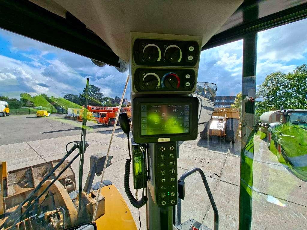 Caterpillar 962M Photo 17