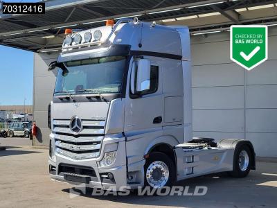 Mercedes-Benz Actros 1963 4X2 Gigaspace Retarder Hydraulic Alcoa's Full-Air Xenon Navi ACC Leder sold by BAS World B.V.