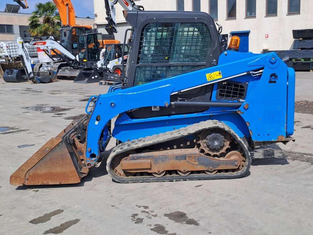 Bobcat T450J Photo 2