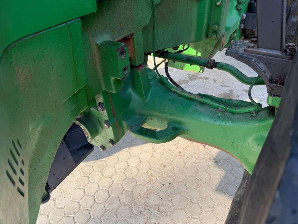 John Deere 8230 PowerShift - NO TLS Photo 16