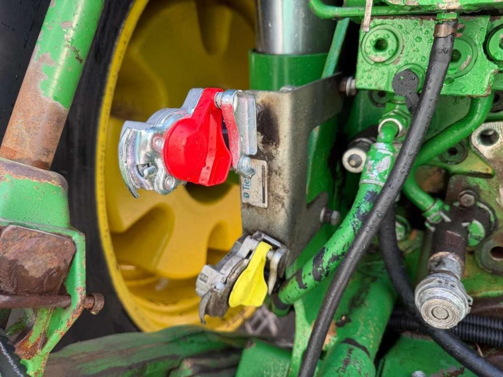 John Deere 8230 PowerShift - NO TLS Photo 22