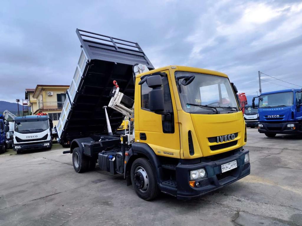 Iveco EUROCARGO 120E28P Photo 10