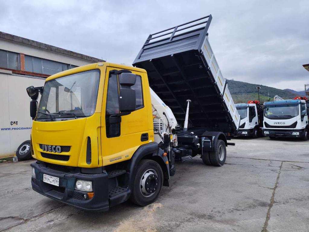 Iveco EUROCARGO 120E28P Photo 21