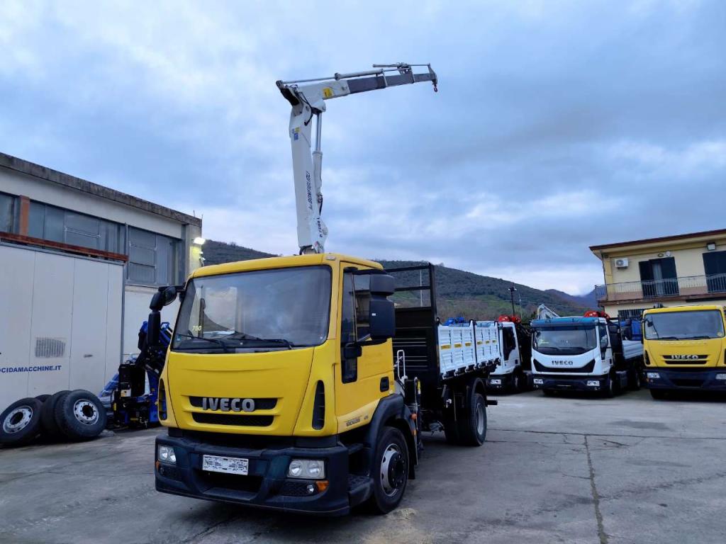Iveco EUROCARGO 120E28P Photo 25