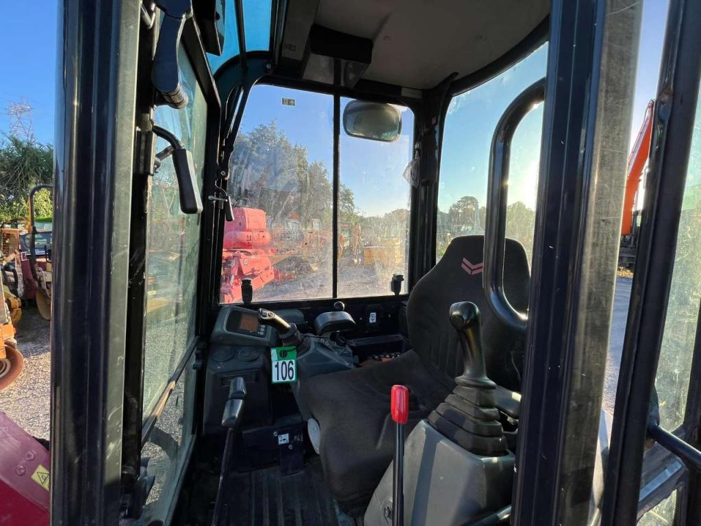 Yanmar VIO23 Photo 16