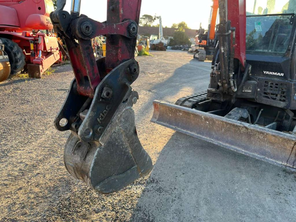 Yanmar VIO23 Photo 3