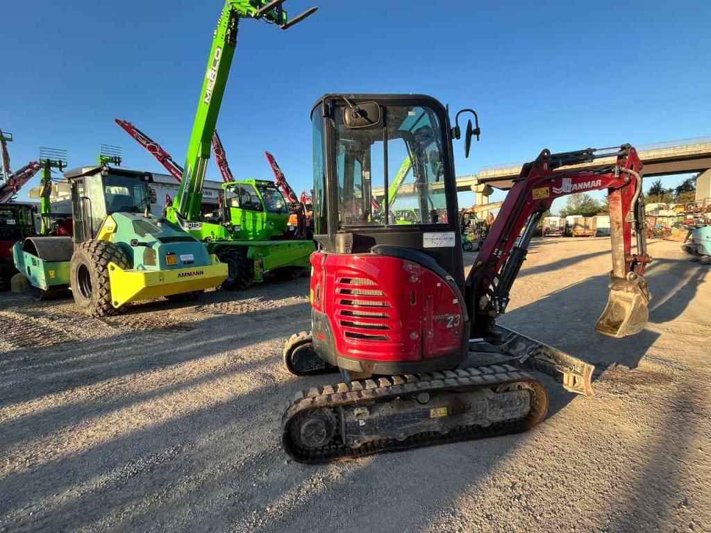 Yanmar VIO23 Photo 5