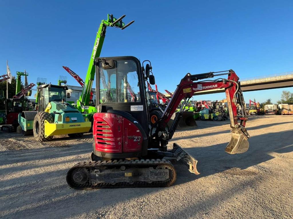Yanmar VIO23 Photo 6
