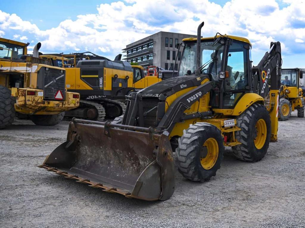 Volvo BL71 Photo 10