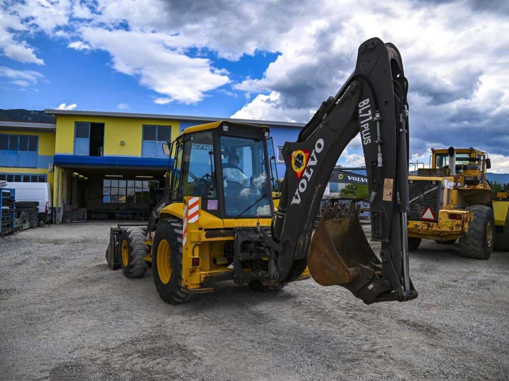Volvo BL71 Photo 4