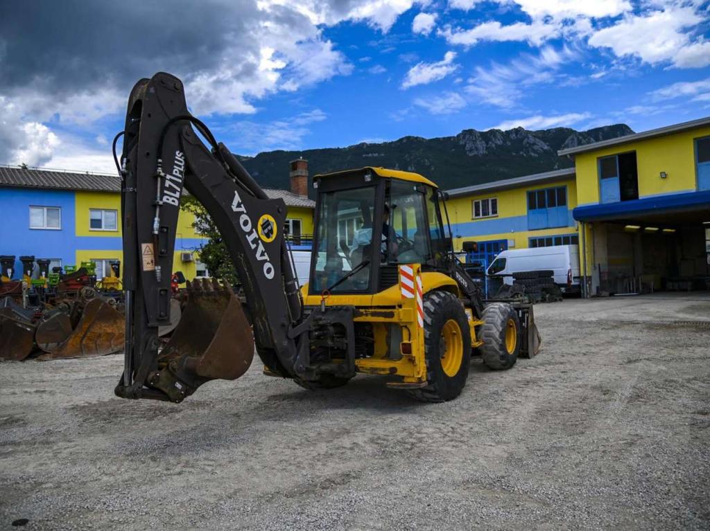 Volvo BL71 Photo 6