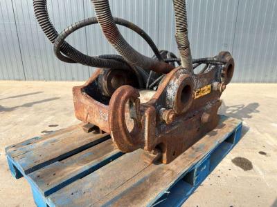OilQuick OQ70/55 - 329D / 329E / 330F sold by Smitma B.V.